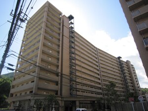 エスリード宝塚（１２０８）外観写真