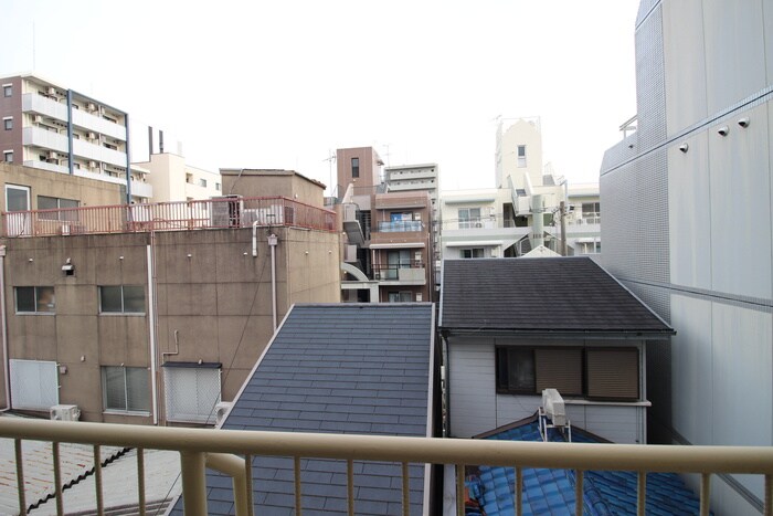 物件内観写真17　(室内からの展望)