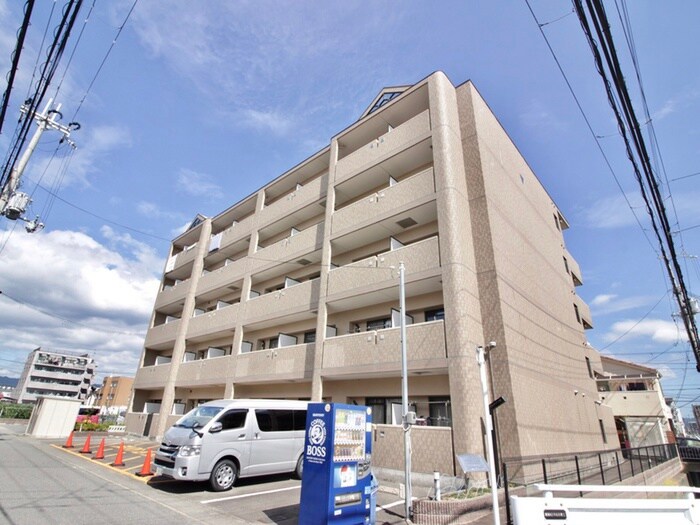 物件外観写真4　(駐車場)