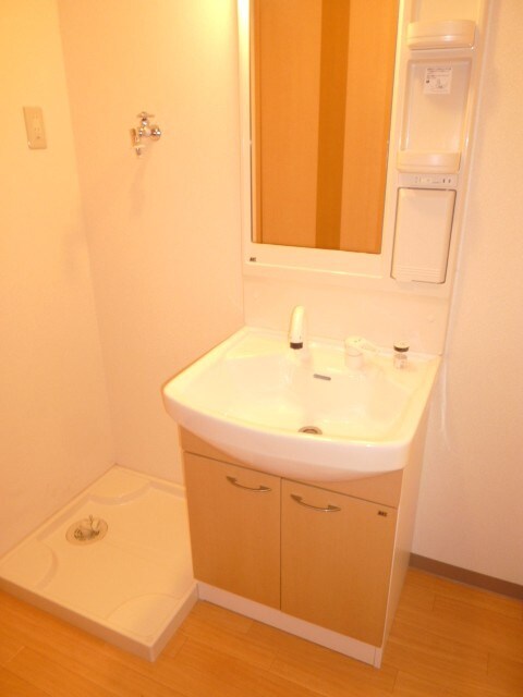 物件内観写真11　(洗面)