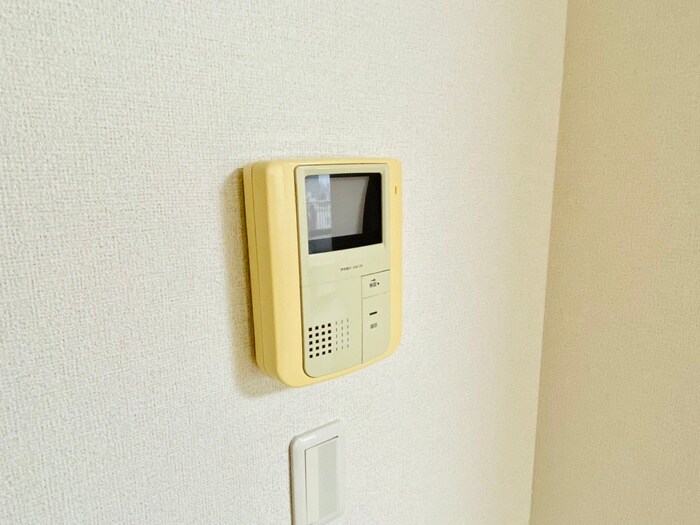 物件内観写真14　(廊下)