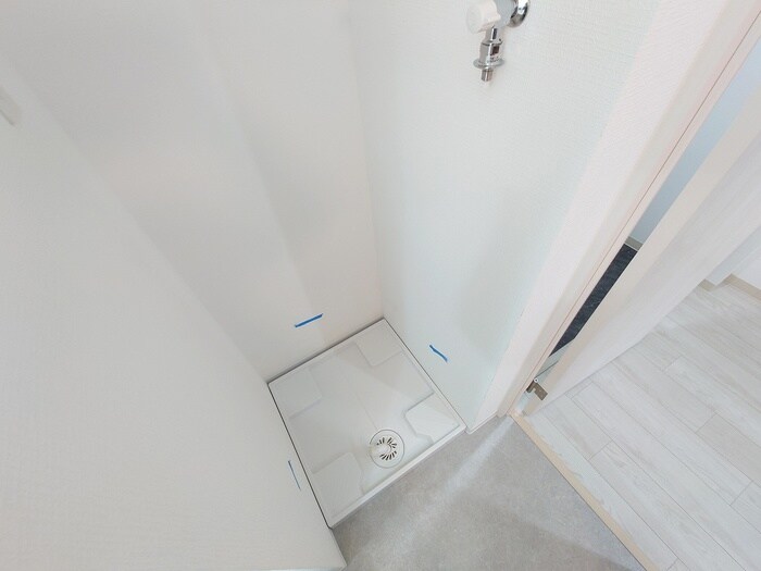 物件内観写真14　(洗濯機置場)