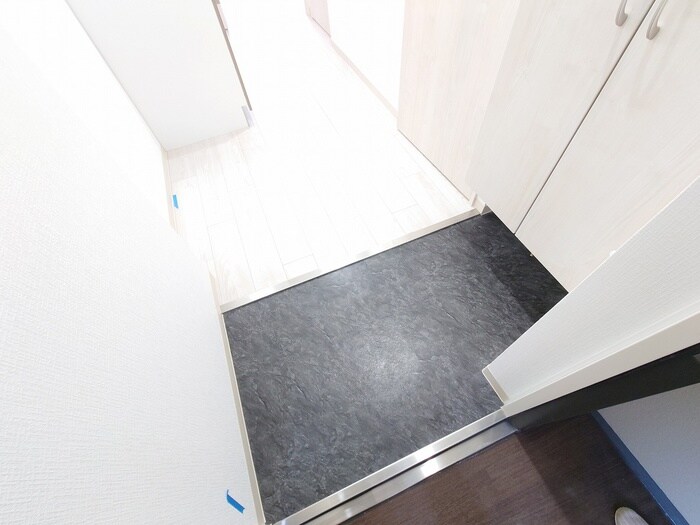 物件内観写真19　(玄関)