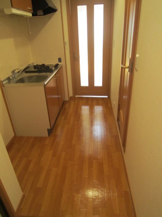 物件内観写真15　(廊下)