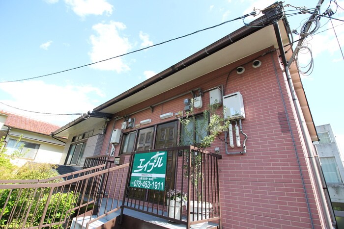 物件外観写真4　(外観写真)