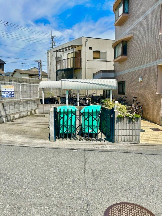 物件外観写真3　(建物設備)