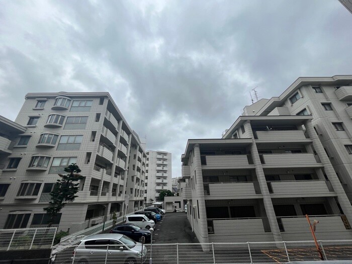 物件内観写真17　(室内からの展望)