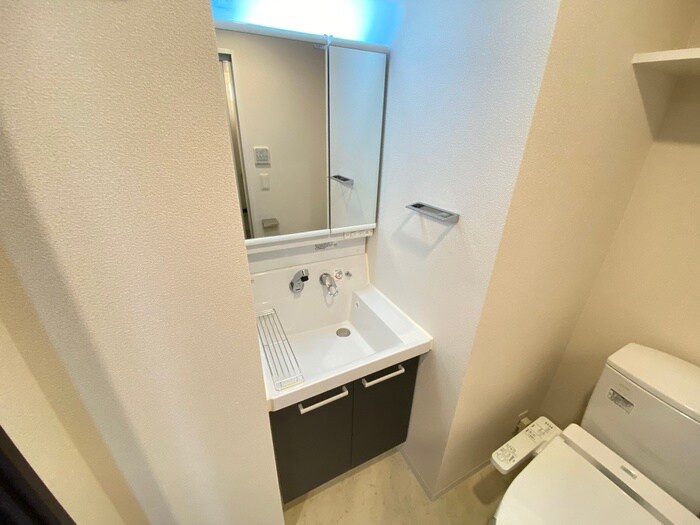 物件内観写真13　(洗面)