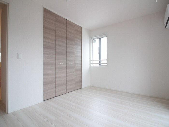 物件内観写真15　(居室)