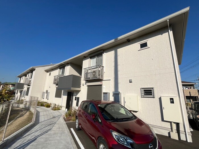 物件外観写真5　(外観写真)