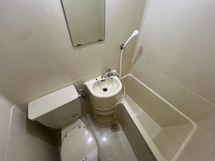 物件内観写真9　(洗面)