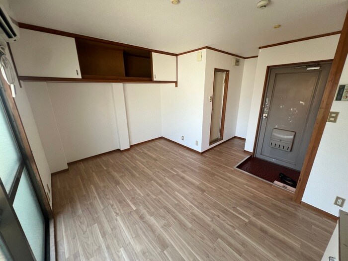 物件内観写真12　(居室)