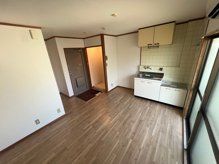 物件内観写真13　(居室)