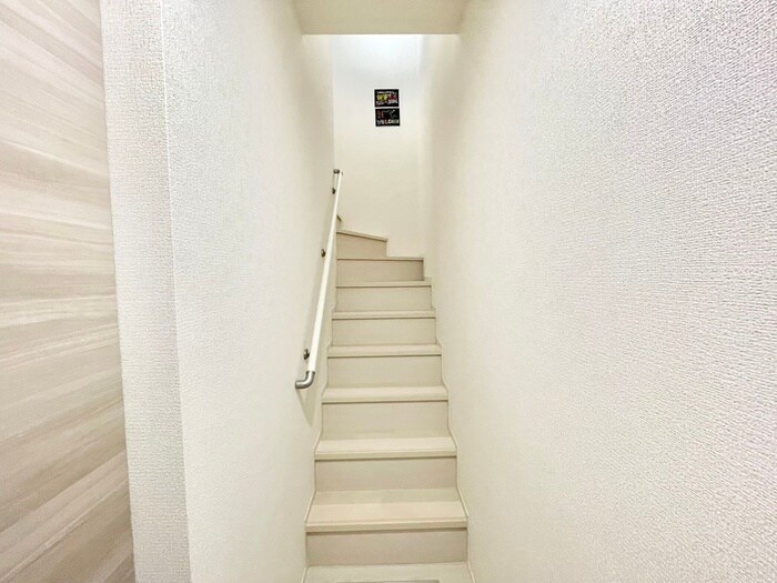 物件内観写真19　(廊下)