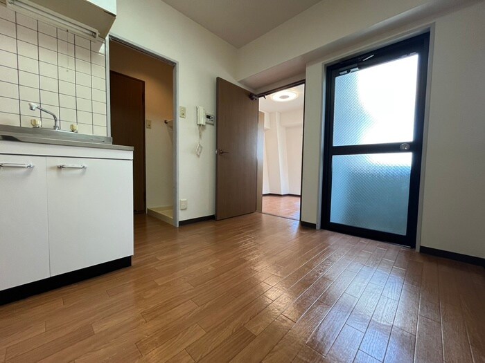 物件内観写真22　(居室)