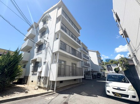 大沢マンション外観写真