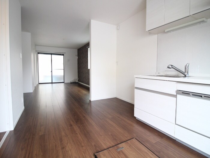 物件内観写真4　(居室)