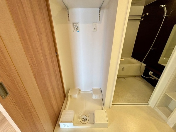 洗濯機置場