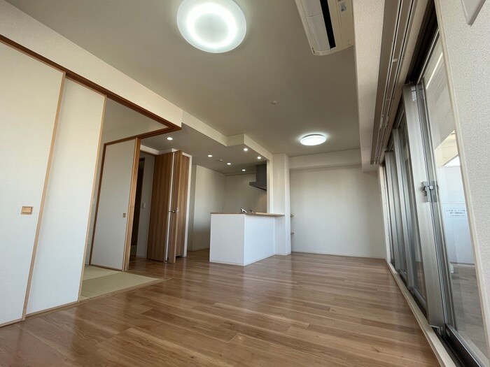 物件内観写真9　(居室)