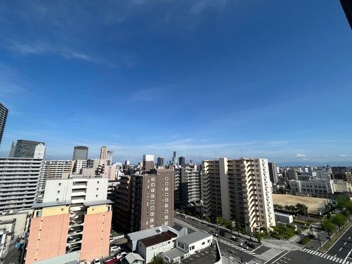 物件内観写真16　(室内からの展望)