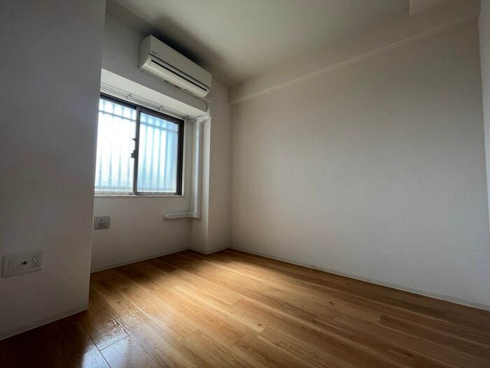 物件内観写真21　(居室)