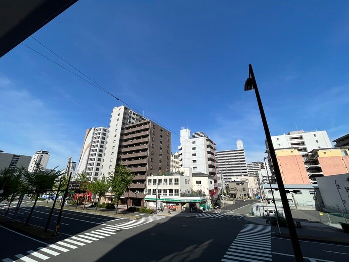 物件内観写真22　(室内からの展望)