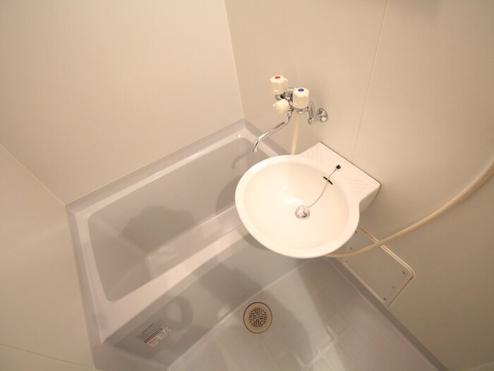 物件内観写真9　(バス／シャワールーム等)