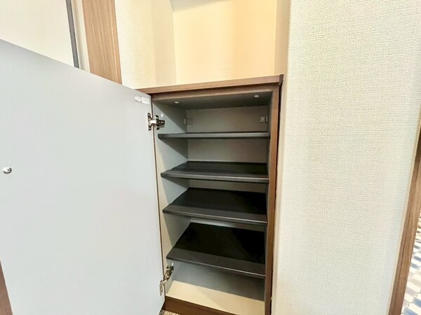 靴箱