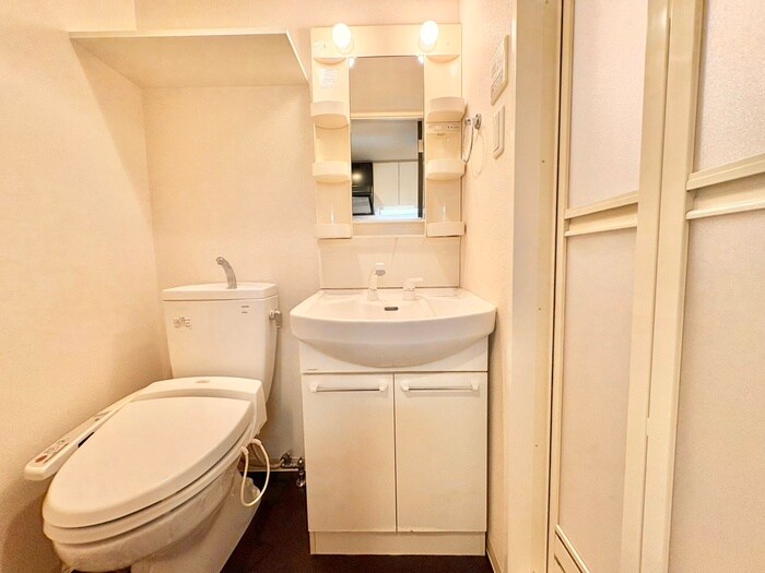 物件内観写真10　(洗面)