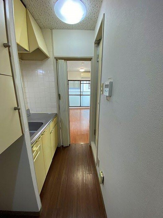 物件内観写真17　(廊下)