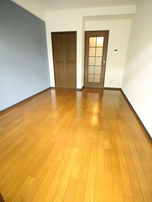 物件内観写真16　(居室)