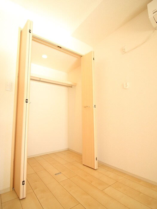 物件内観写真14　(収納)