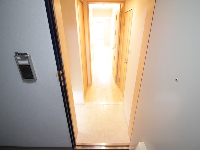 物件内観写真17　(廊下)