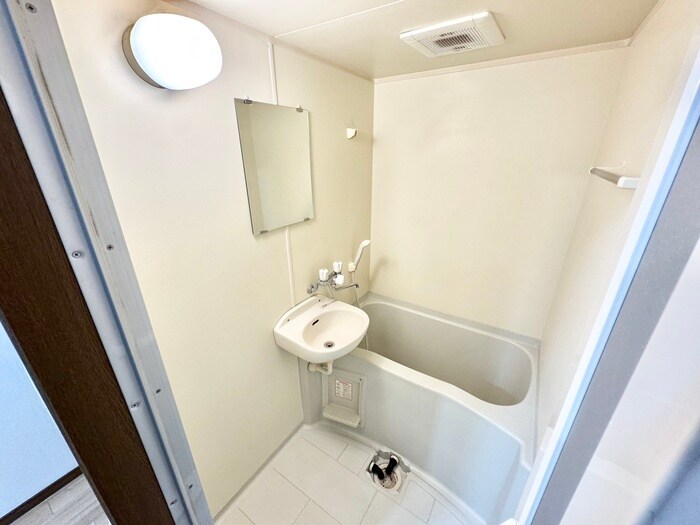 物件内観写真8　(バス／シャワールーム等)