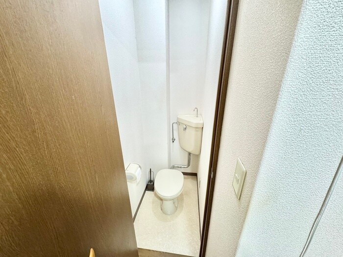 物件内観写真19　(トイレ)