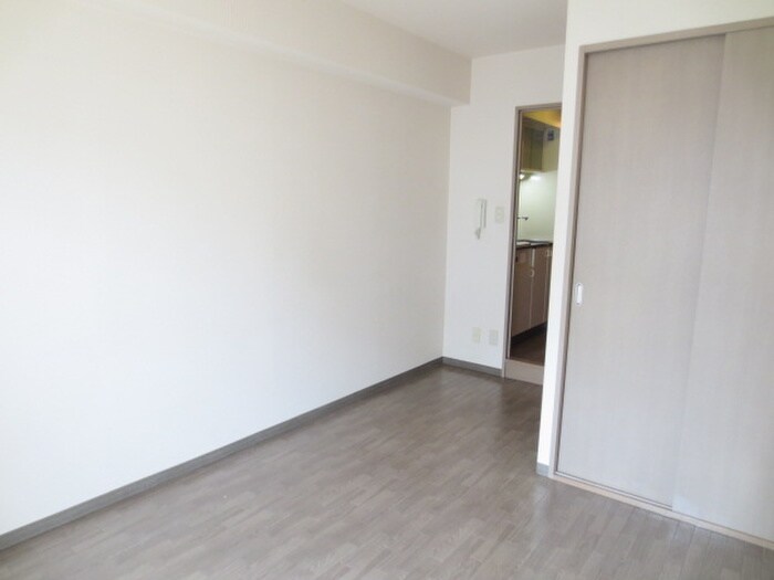 物件内観写真11　(居室)