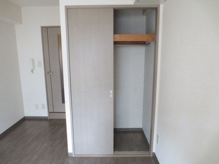 物件内観写真14　(居室)