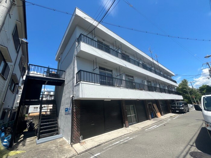 物件外観写真3　(外観写真)