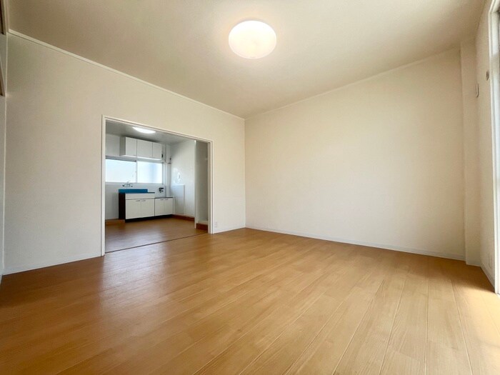 物件内観写真12　(居室)