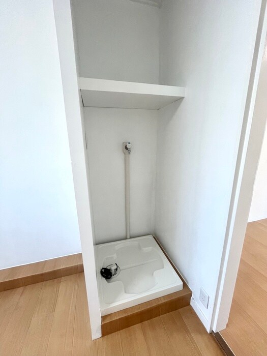 物件内観写真19　(洗濯機置場)