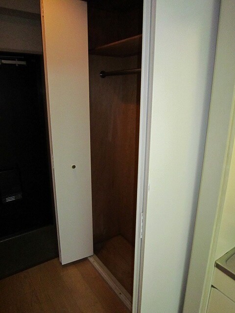 物件内観写真11　(収納)