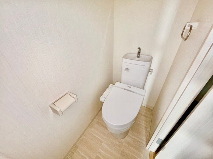 物件内観写真10　(トイレ)
