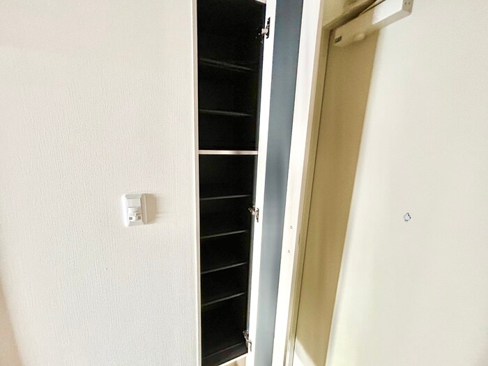 物件内観写真21　(靴箱)