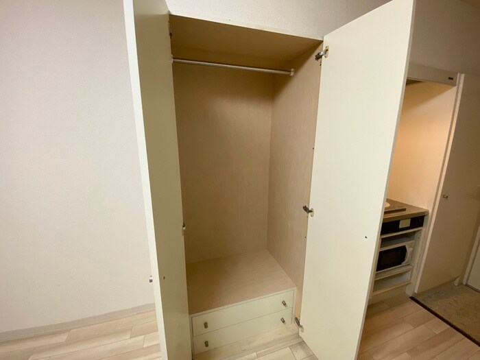 物件内観写真13　(収納)