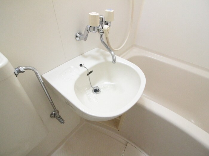 物件内観写真13　(洗面)