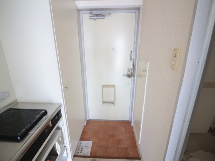 物件内観写真15　(玄関)