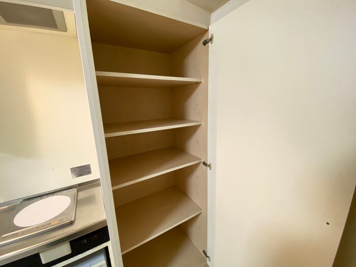 物件内観写真17　(収納)