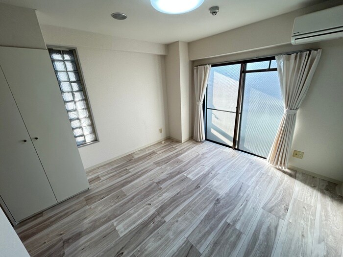 物件内観写真18　(居室)