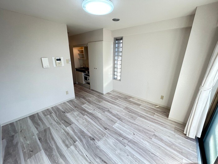 物件内観写真19　(居室)