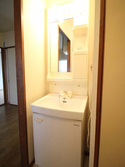 物件内観写真11　(洗面)